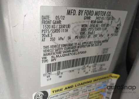 2012 Lincoln Navigator z USA, uszkodzony, nr VIN 5LMJJ2H57CEL07002